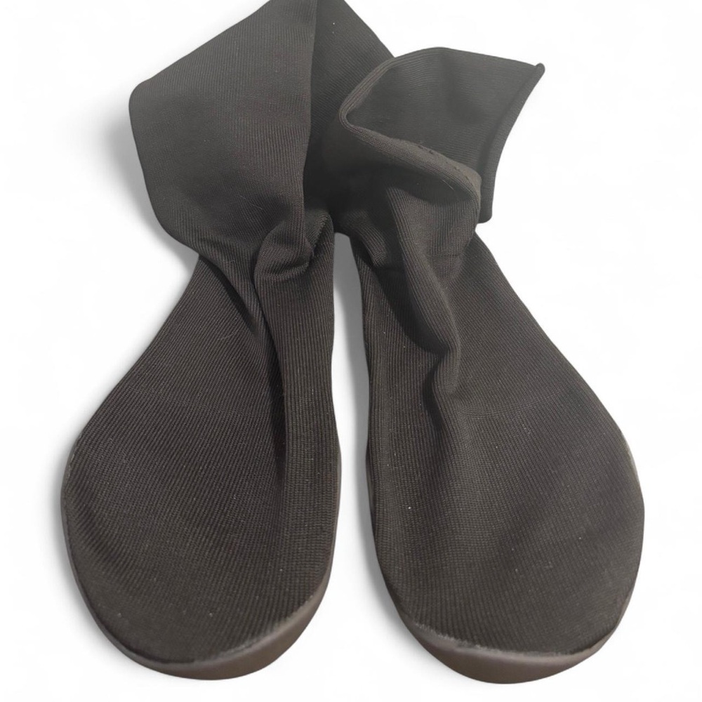 Yeezy Pod Shoes Size 3 (12-13)